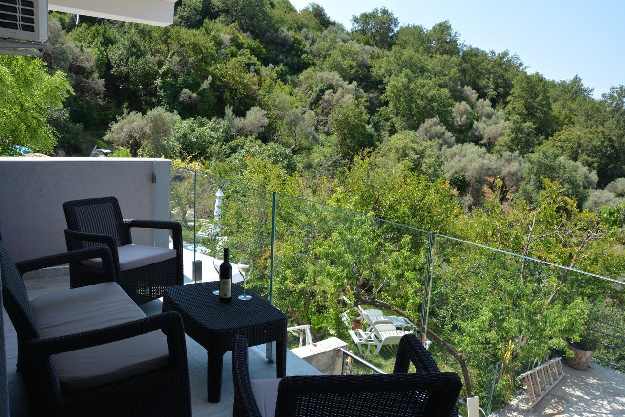 Apartments Djedovic 2 Petrovac المظهر الخارجي الصورة