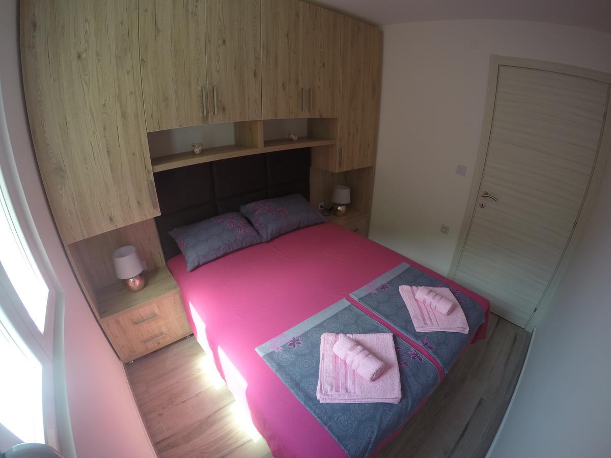 Apartments Djedovic 2 Petrovac المظهر الخارجي الصورة