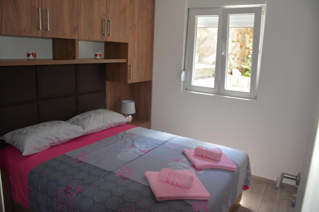 Apartments Djedovic 2 Petrovac المظهر الخارجي الصورة